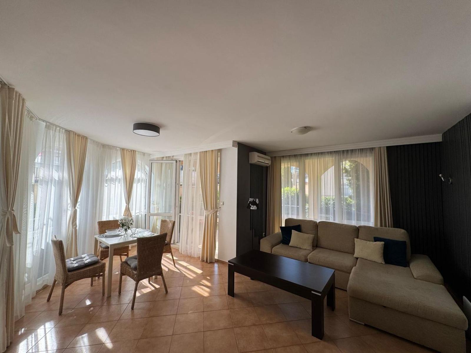 Atia Resort Chernomorets Luaran gambar